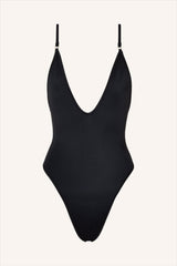One Piece Black