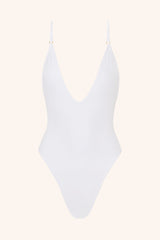 One Piece White